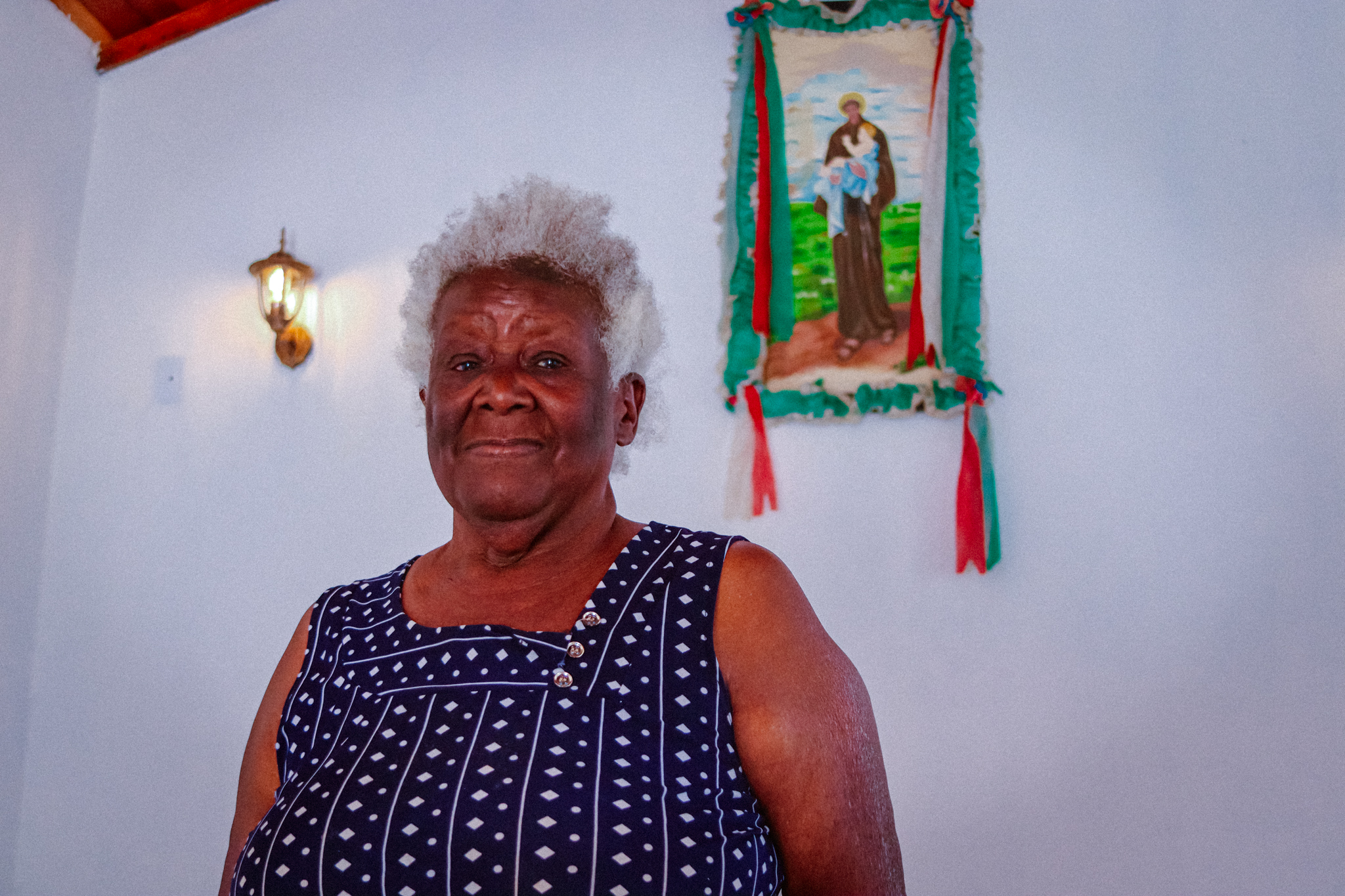 A construção da Capela de São Benedito realiza o sonho de Dona Geralda e reafirma o compromisso de Senador José Bento com a preservação da memória e do patrimônio cultural.