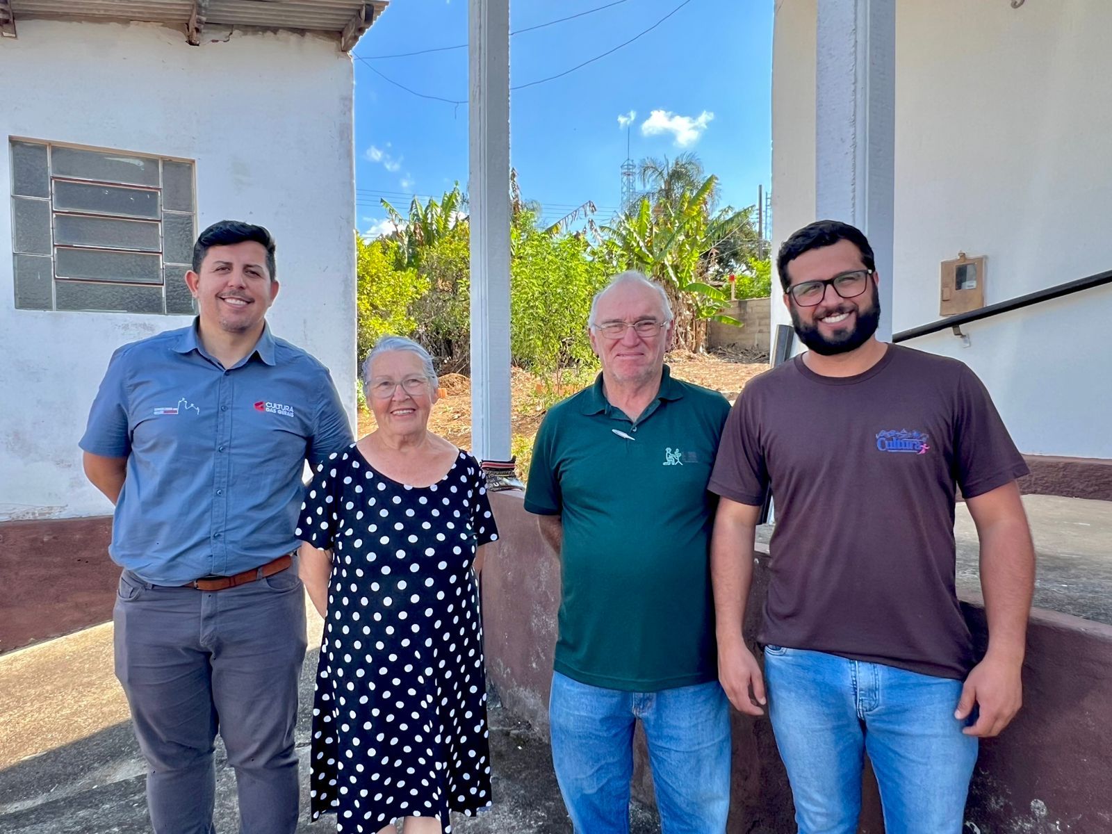 A Jornada do Patrimônio Cultural 2025 no Sul de Minas consolidou um movimento regional integrado e sensível de valorização da paisagem cultural e dos topônimos, no qual a atuação técnica da Cultura das Gerais articulou municípios, escolas e comunidades para transformar vivências locais em pertencimento, memória e preservação.
